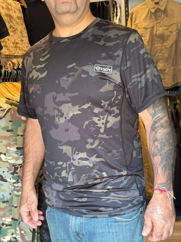 Camiseta camuflada - Image 3