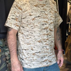 Camiseta camuflada