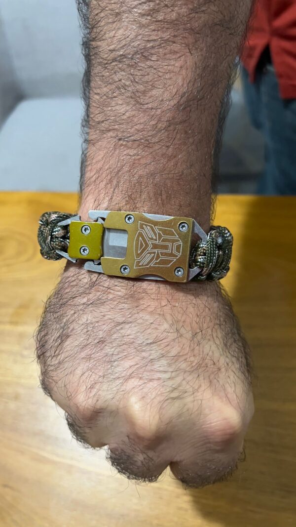 Pulsera Navaja Encubierta