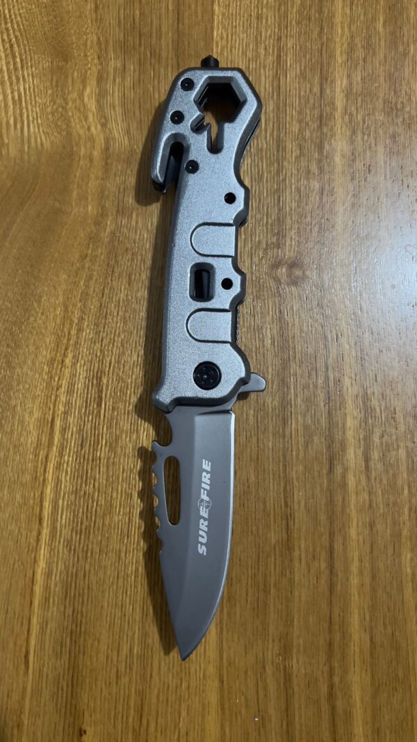 Cuchillo Táctico Gris